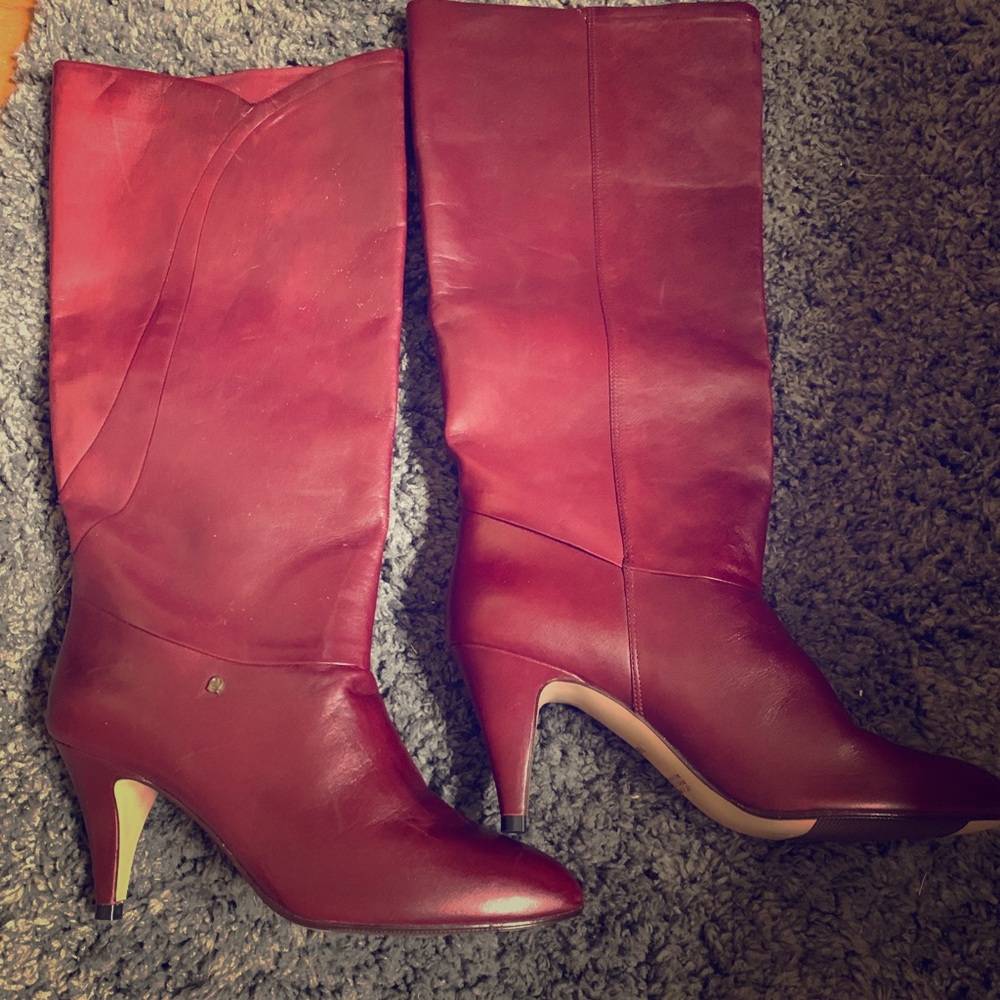 Vintage Etienne Aigner boots
